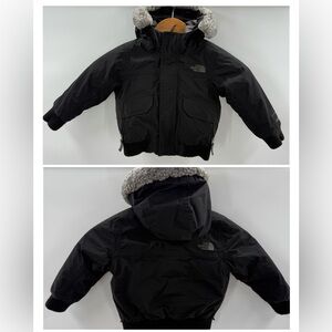 The North Face Boy's Dry Vent 550 Down Filled Hooded Puffer Full Zip Jacket 2T